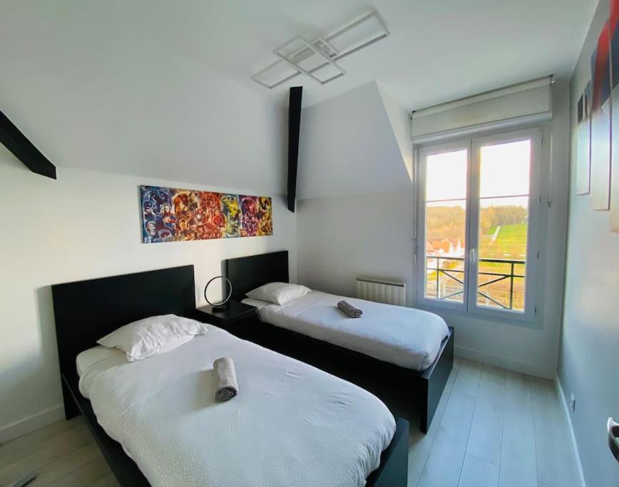 Appartement Disney Avengers, 5 Min Des Parcs Magny-le-Hongre Exteriör bild