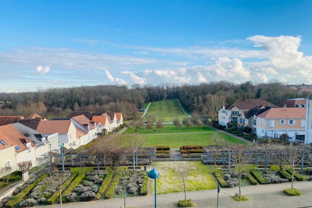 Appartement Disney Avengers, 5 Min Des Parcs Magny-le-Hongre Exteriör bild