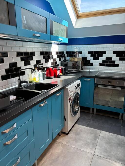Appartement Disney Avengers, 5 Min Des Parcs Magny-le-Hongre Exteriör bild